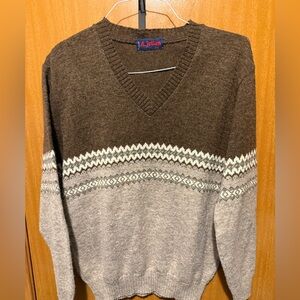 St julien Men's Brown and Gray Sweater